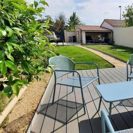 Maison en pierre avec jardin à 15 min des plages Saint-Benoist-sur-Mer Exterior foto